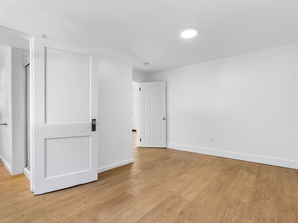 114 Haverhill St, North Reading MA 01864