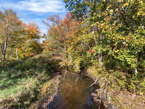 114 Haverhill St, North Reading MA 01864