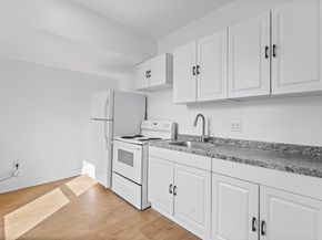 114 Haverhill St, North Reading MA 01864