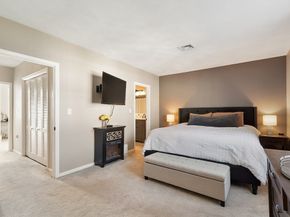 172 Patrick Rd 172, Tewksbury MA 01876