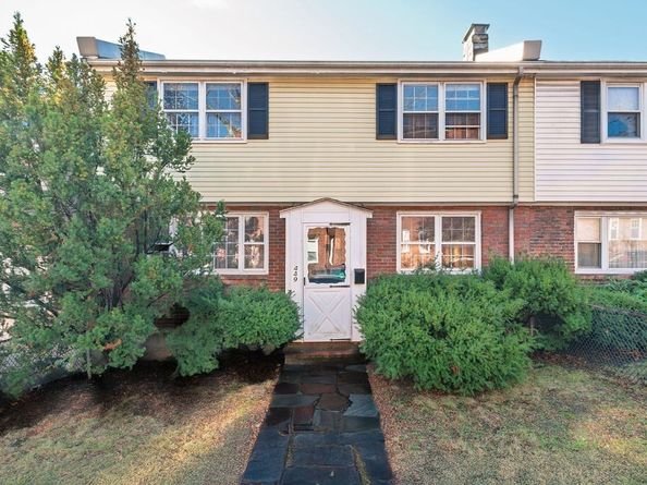 449 E 5th St, Boston MA 02127