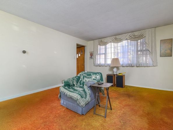 449 E 5th St, Boston MA 02127