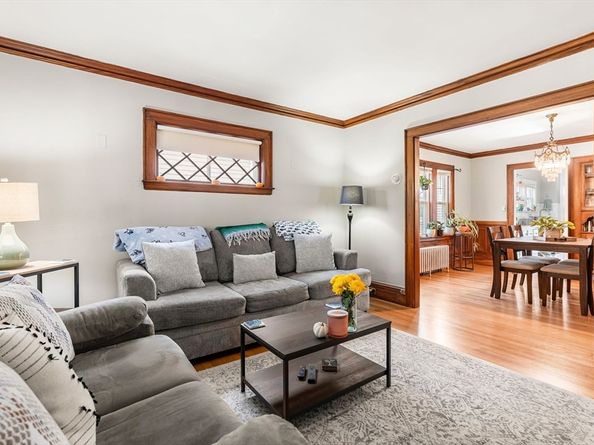 3 Seagrave Rd, Cambridge MA 02140