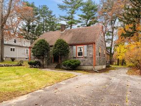 36 Smith Rd, Hingham MA 02043