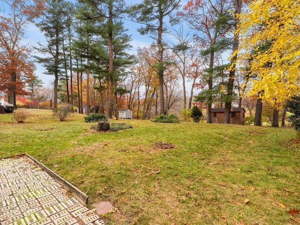 36 Smith Rd, Hingham MA 02043