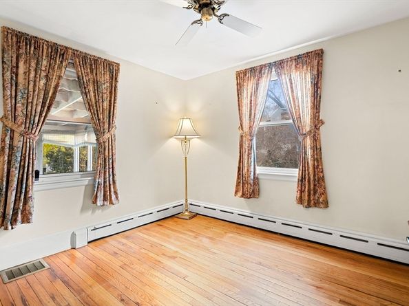 36 Smith Rd, Hingham MA 02043