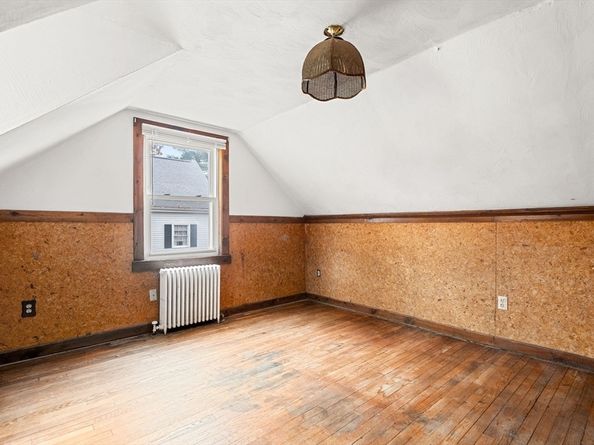 36 Smith Rd, Hingham MA 02043