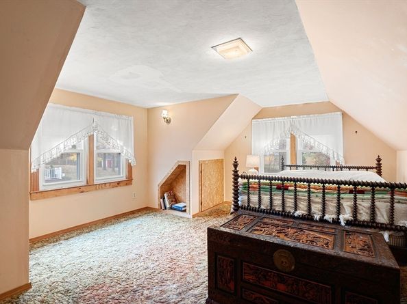 36 Smith Rd, Hingham MA 02043