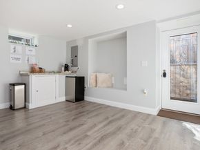 928 Main St, Lynnfield MA 01940