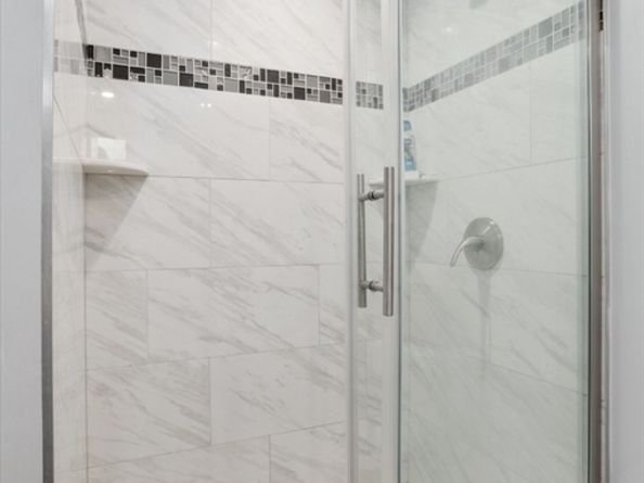 928 Main St, Lynnfield MA 01940