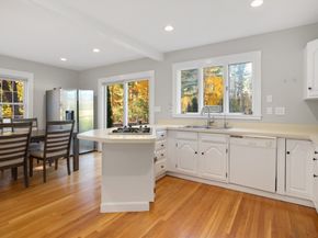 928 Main St, Lynnfield MA 01940