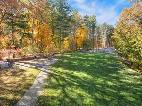 928 Main St, Lynnfield MA 01940