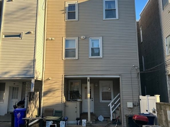 18 Bremen St 1, Boston MA 02128