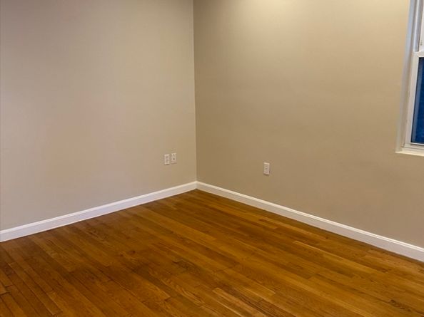 18 Bremen St 1, Boston MA 02128