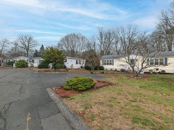 11 Hawthorne St., Rockland MA 02370