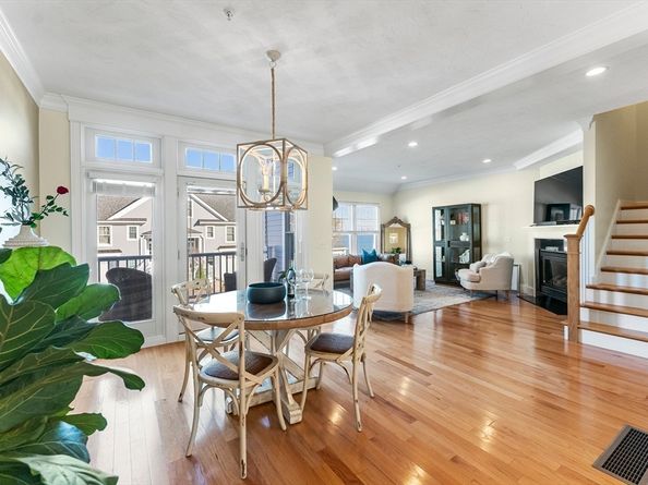 60 Robbins Rd. 25, Plymouth MA 02360