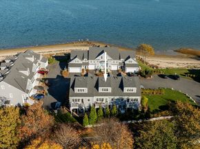 60 Robbins Rd. 25, Plymouth MA 02360