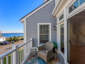 60 Robbins Rd. 25, Plymouth MA 02360