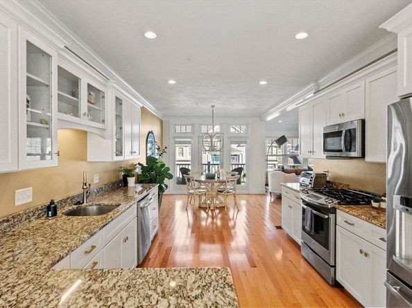 60 Robbins Rd. 25, Plymouth MA 02360