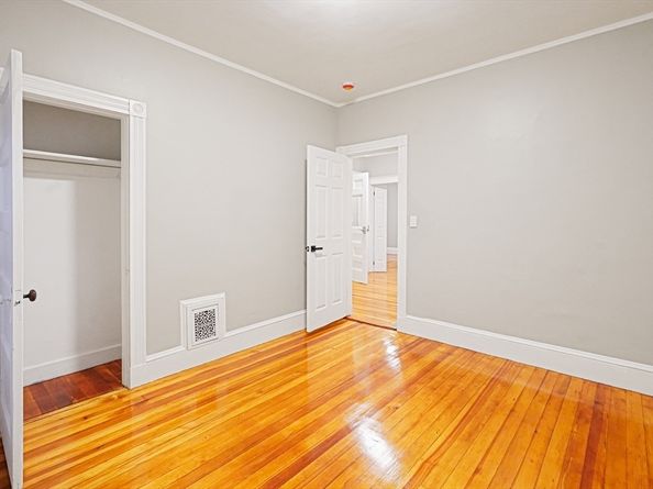 381 Adams St 3, Boston MA 02122