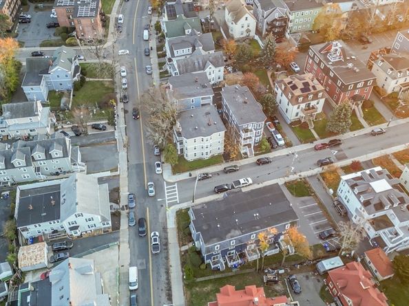 381 Adams St 3, Boston MA 02122