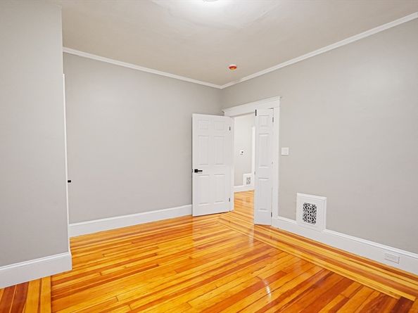 381 Adams St 3, Boston MA 02122