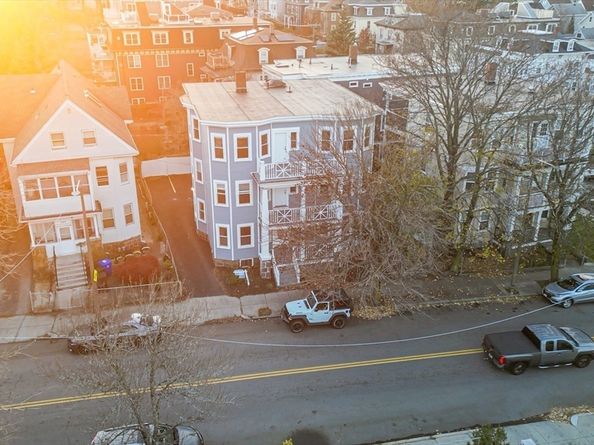 381 Adams St 3, Boston MA 02122