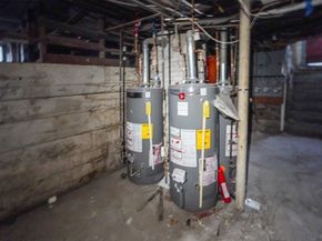 381 Adams St 3, Boston MA 02122