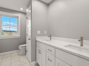 93 Providence St B, Mendon MA 01756