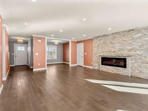 93 Providence St B, Mendon MA 01756