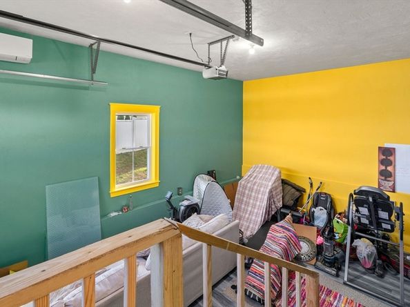 93 Providence St B, Mendon MA 01756