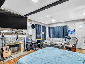 34 Glendale Ave, Peabody MA 01960