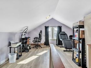 34 Glendale Ave, Peabody MA 01960