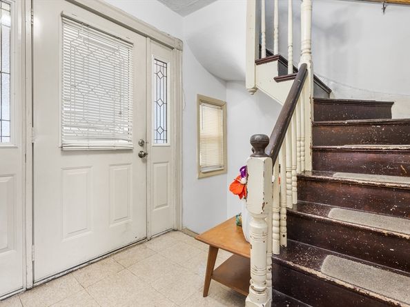 11 Gay Head St, Boston MA 02130