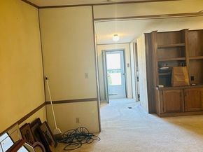 51 Champagne Rd, Gardner MA 01440