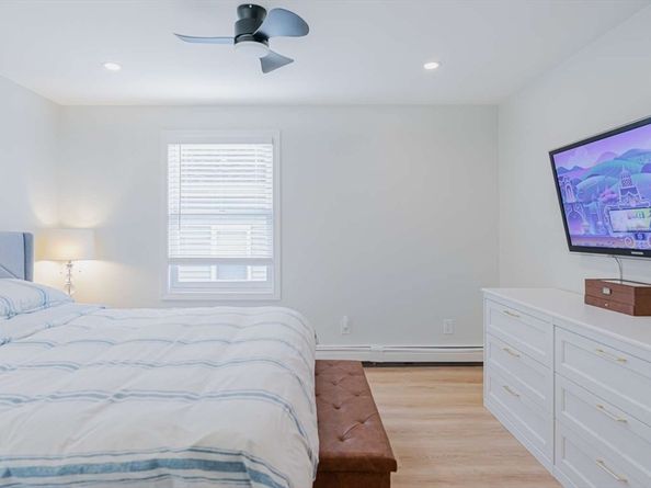 27 Silver Road 27, Everett MA 02149