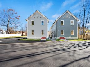 71 Readville St B, Boston MA 02136