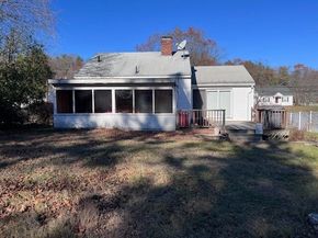 126 Groton, Chelmsford MA 01863