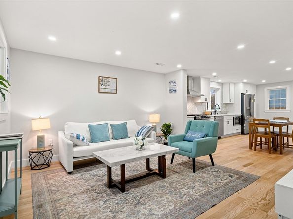 35 Dewey 35, Boston MA 02125