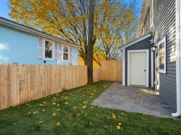 35 Dewey 35, Boston MA 02125