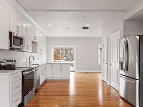 10 Windsor Street C, Worcester MA 01605