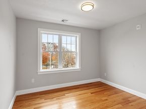 10 Windsor Street C, Worcester MA 01605