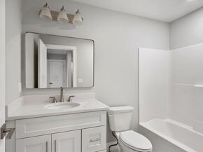 10 Windsor Street C, Worcester MA 01605