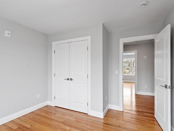 10 Windsor Street C, Worcester MA 01605