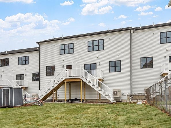 10 Windsor Street C, Worcester MA 01605