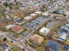 69 W Elm Ter 1, Brockton MA 02301