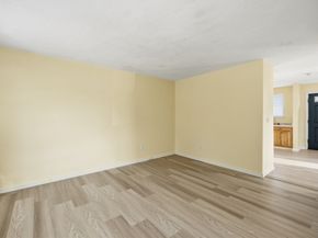 200 Beacon St, Worcester MA 01610