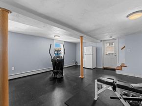 129A Wilson Rd, Nahant MA 01908