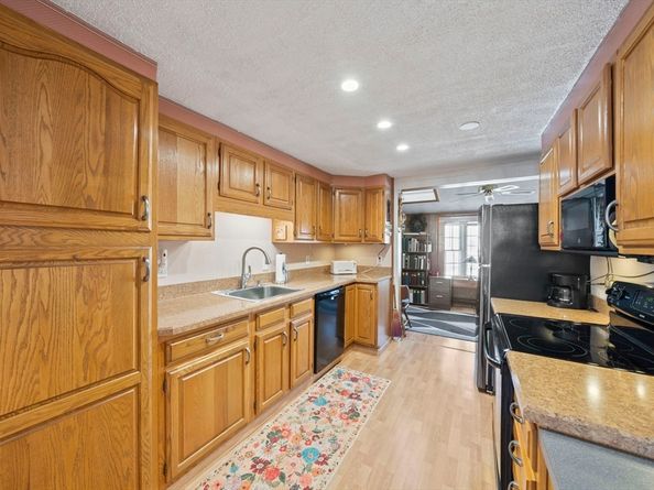 469-471 Washington Street, Braintree MA 02184