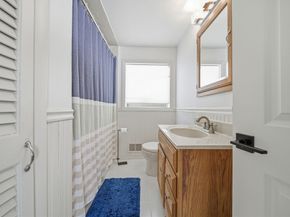 1187 West St, Walpole MA 02081